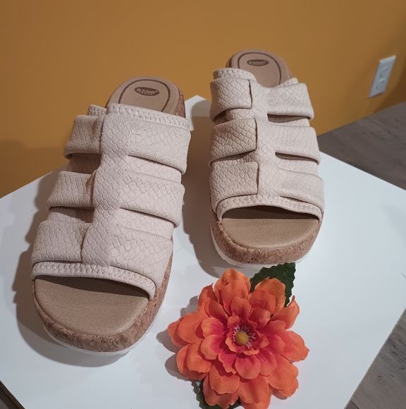 Dr Scholl's tan cork wedge heel size 8m - Picture 2 of 9